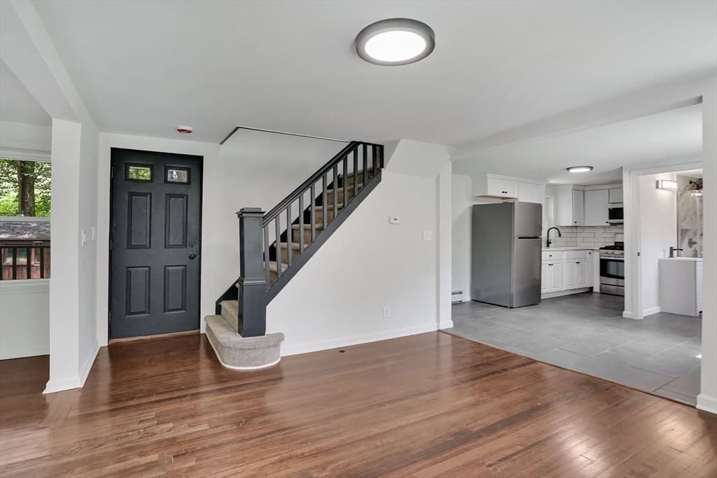 46 Chestnut St Pl, East Longmeadow MA 01028 photo 9