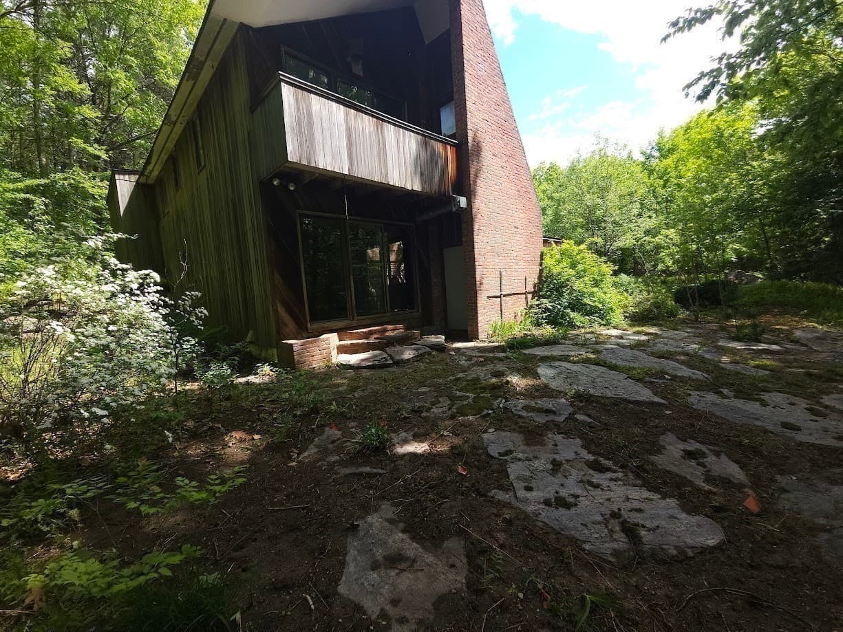 Single Family Residence at 119 Buffam Rd, Pelham MA 01002, photo 3 of 18