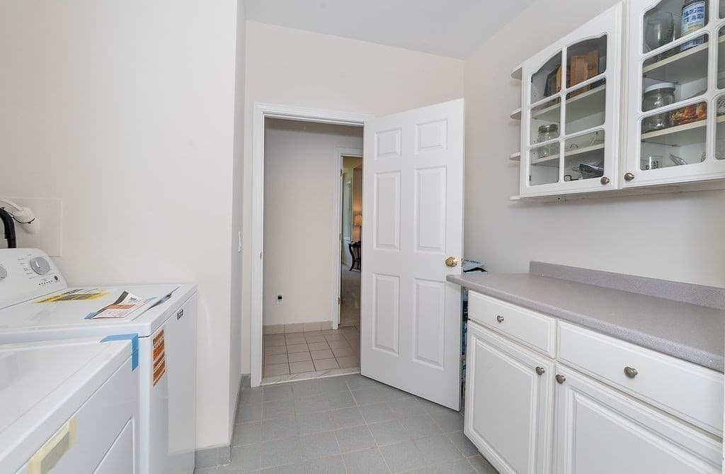 Single Family Residence at 14 Rosewood Drive, Haverhill MA 01832, photo 13 of 38