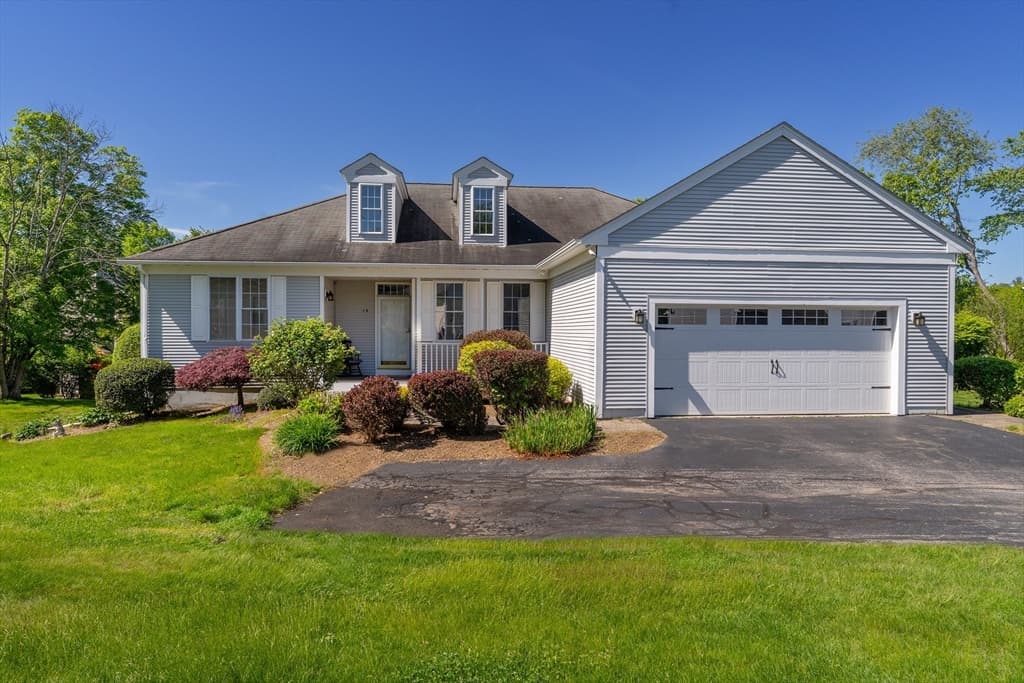 14 Rosewood Drive, Haverhill MA 01832