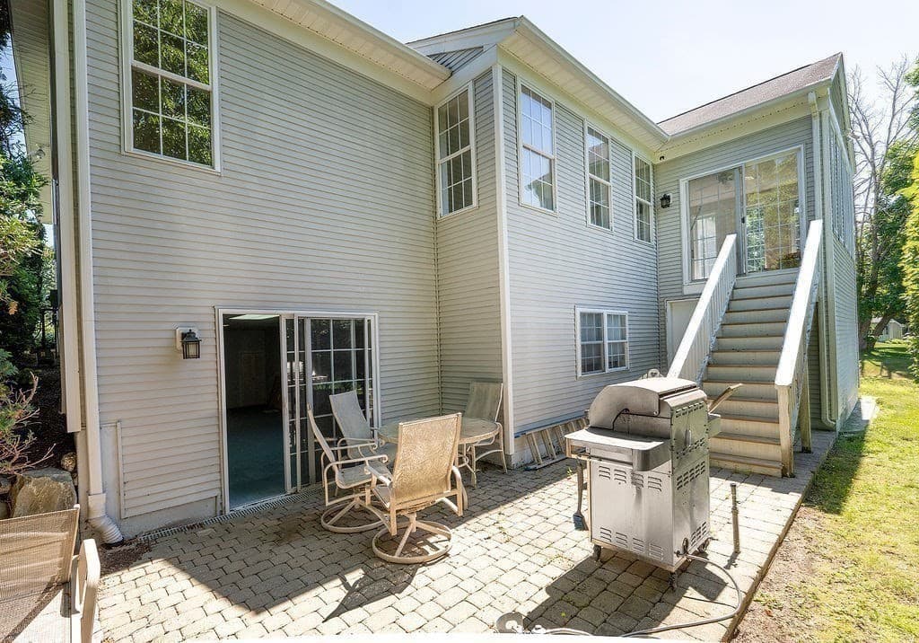 Single Family Residence at 14 Rosewood Drive, Haverhill MA 01832, photo 24 of 38