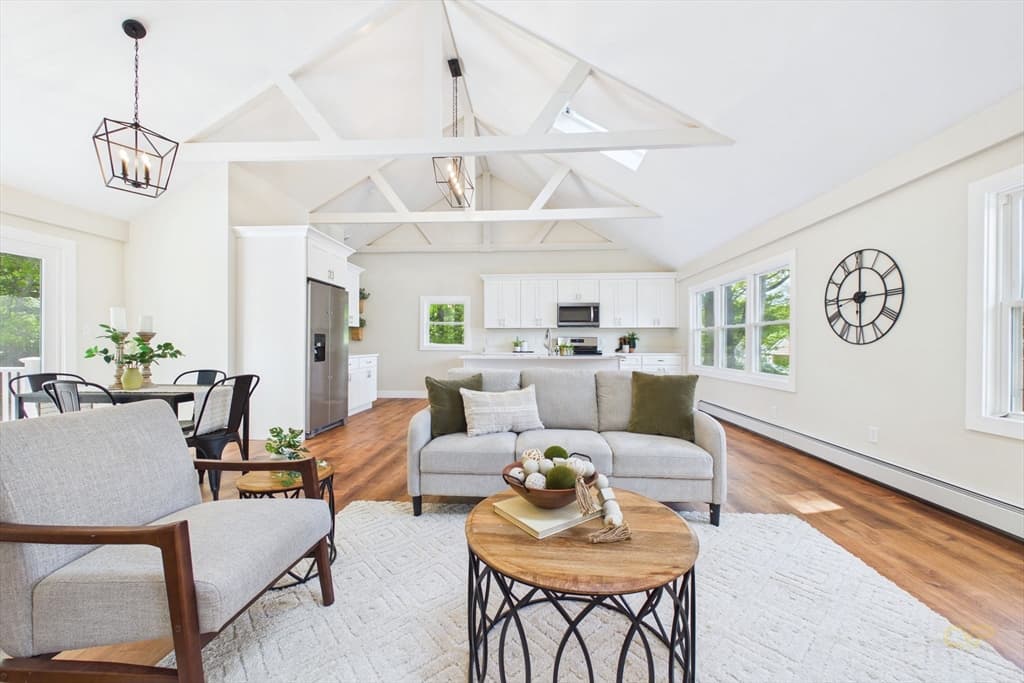 22 Randall Rd, Mattapoisett MA 02739 photo 5