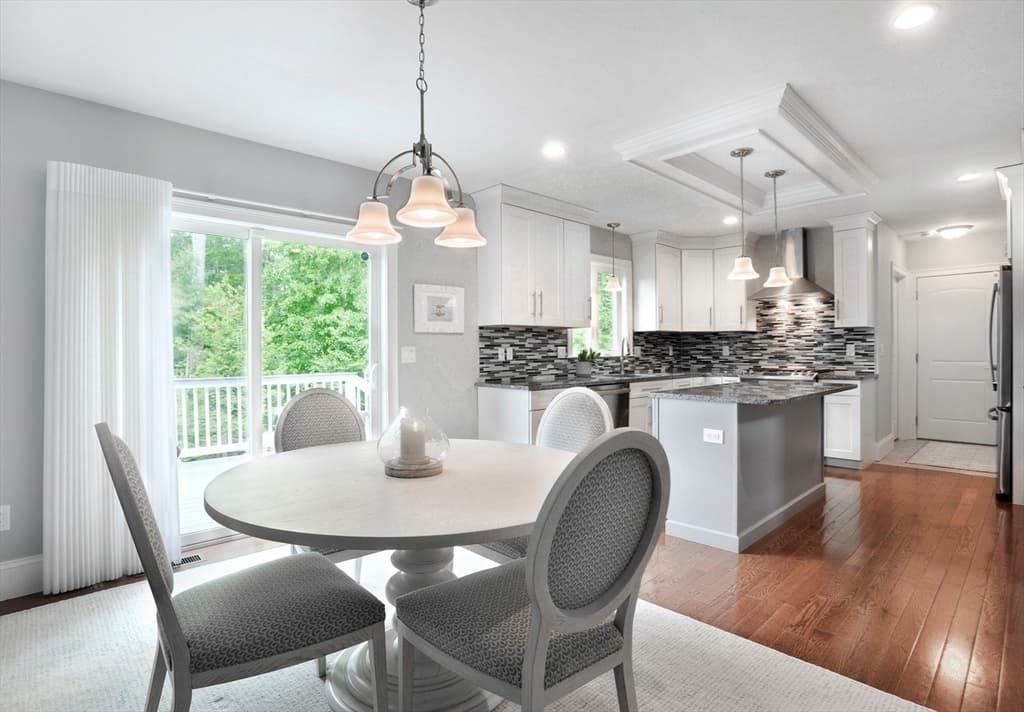 Condominium at 7 Hillcrest Circle # 7, Norwell MA 02061, Norwell, photo 2 of 19