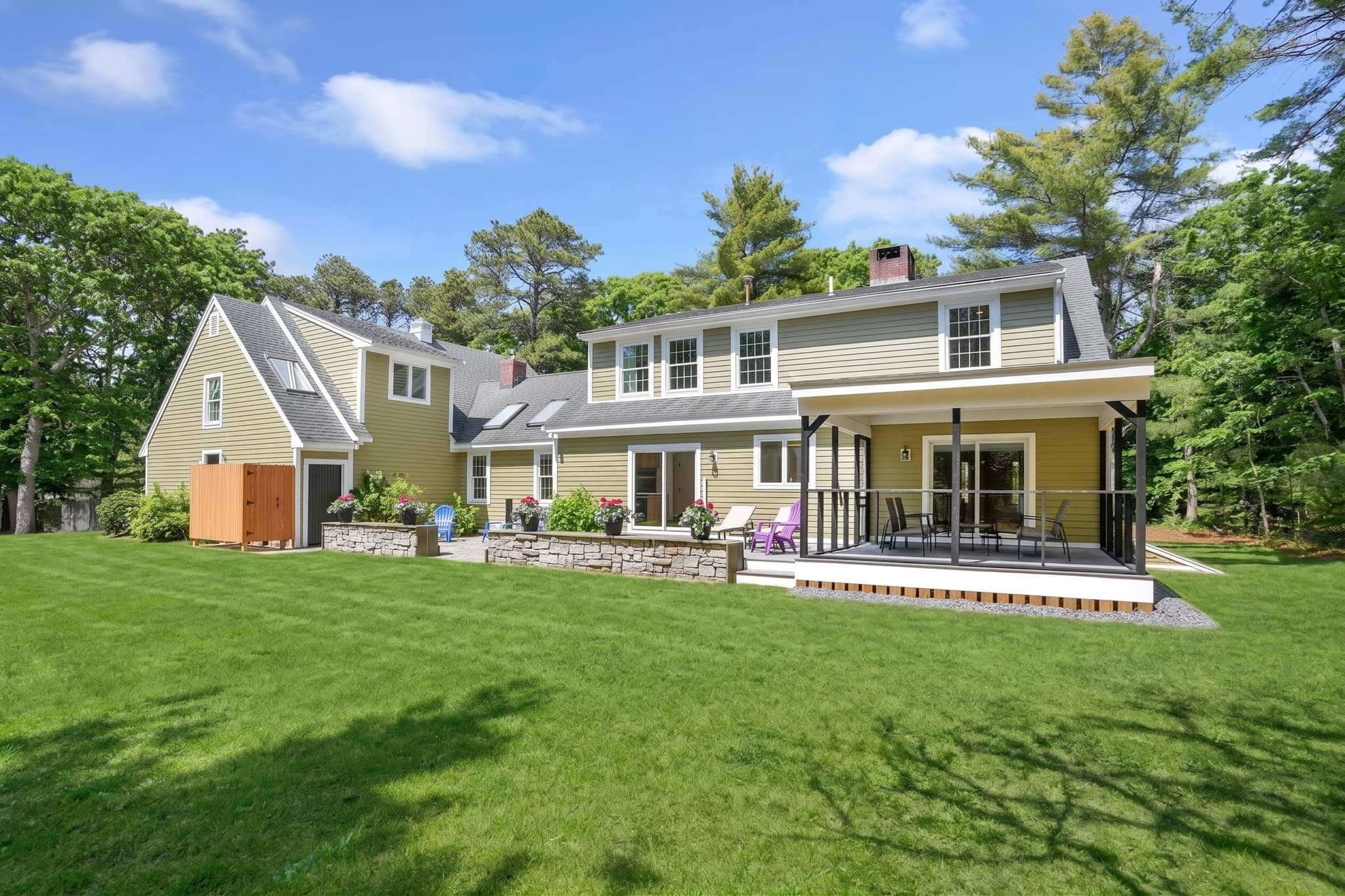 Single Family Residence at 44 Tiffany Dr, Oak Bluffs MA 02557, photo 3 of 15