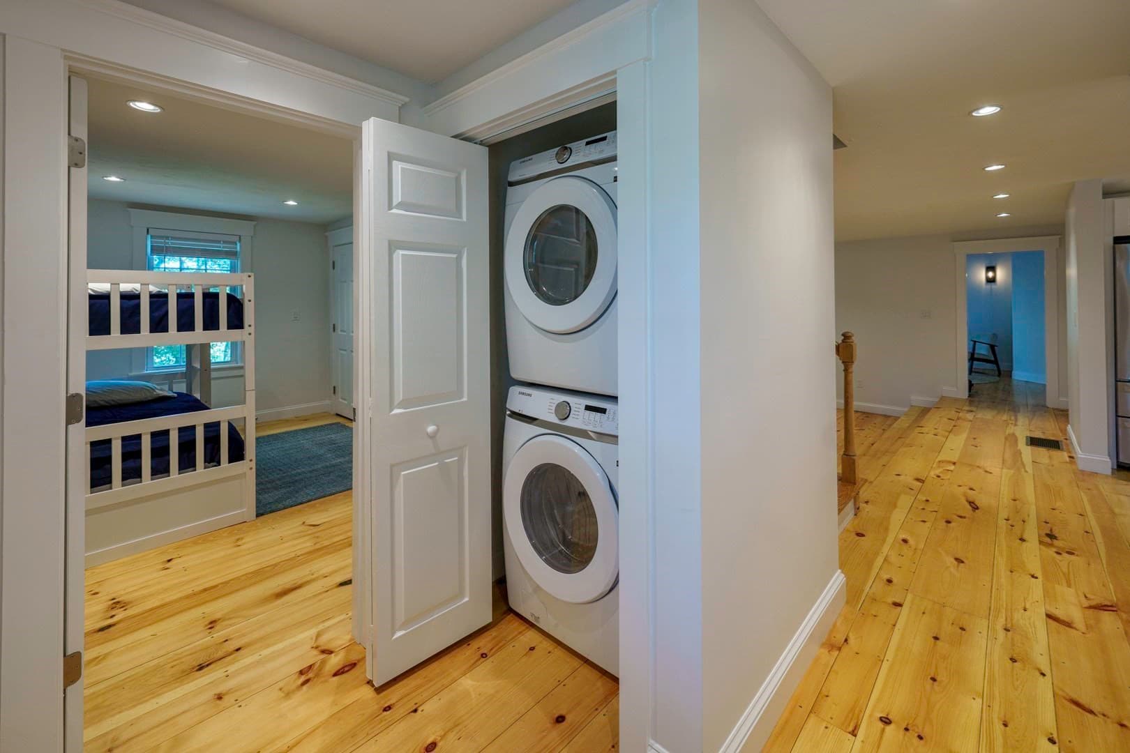 Single Family Residence at 28 Seminole Dr, Yarmouth MA 02675, photo 18 of 32