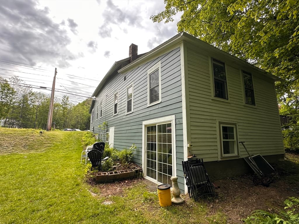 20 Bridge, Amherst MA 01002 photo 4