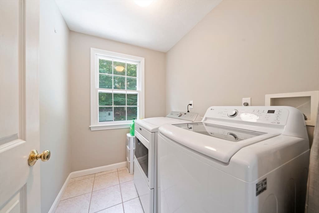 24 Pontiac Road, Walpole MA 02081 photo 28