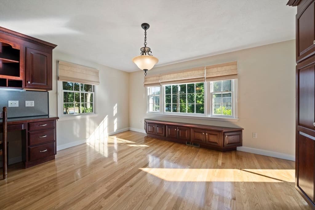24 Pontiac Road, Walpole MA 02081 photo 9