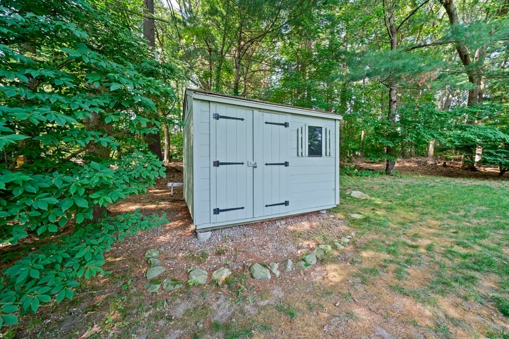 24 Pontiac Road, Walpole MA 02081 photo 38