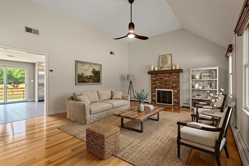 17 Leonard St, Lakeville MA 02347 photo 13
