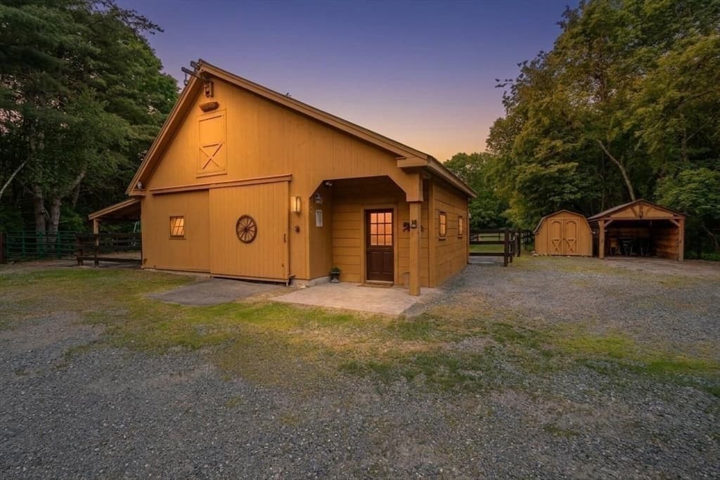 17 Leonard St, Lakeville MA 02347 photo 7