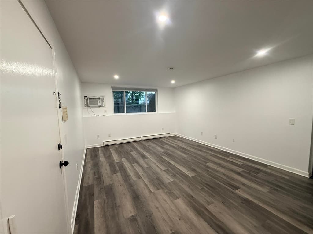307 W Main St # 1, Barnstable MA 02601 photo 6