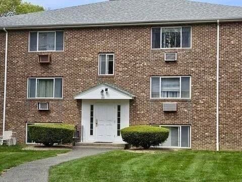 307 W Main St # 1, Barnstable MA 02601 photo 8