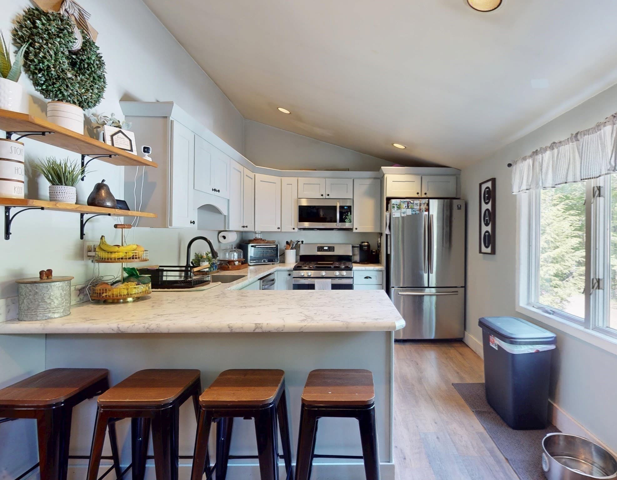 Single Family Residence at 34 Deer Run Path, Heath MA 01346, photo 6 of 34