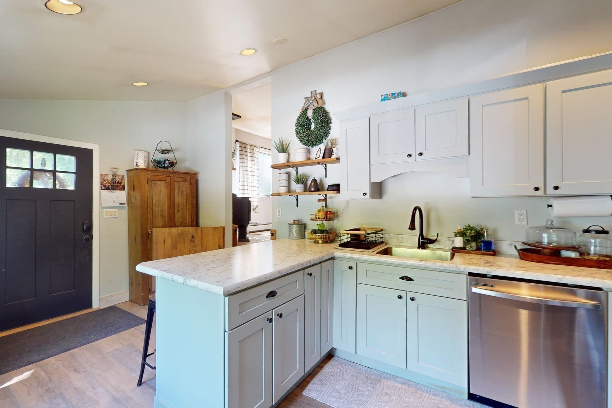Single Family Residence at 34 Deer Run Path, Heath MA 01346, photo 7 of 34