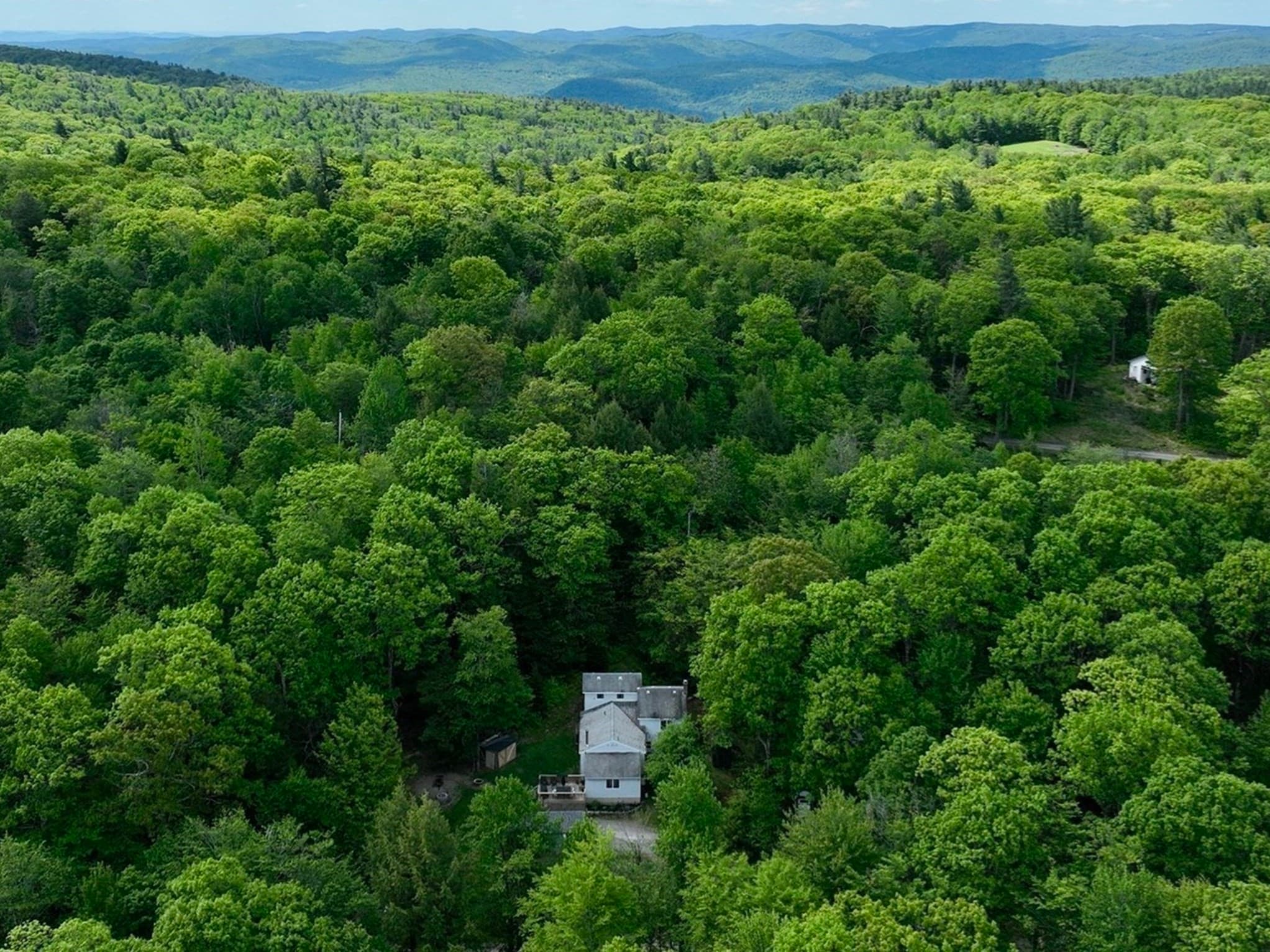 Single Family Residence at 34 Deer Run Path, Heath MA 01346, photo 3 of 34