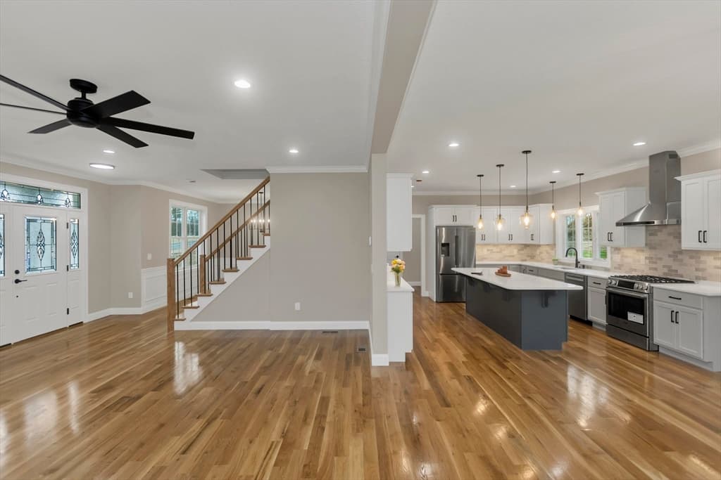 Single Family Residence at 1 Scarlett Drive, East Longmeadow MA 01028, East Longmeadow, photo 14 of 42
