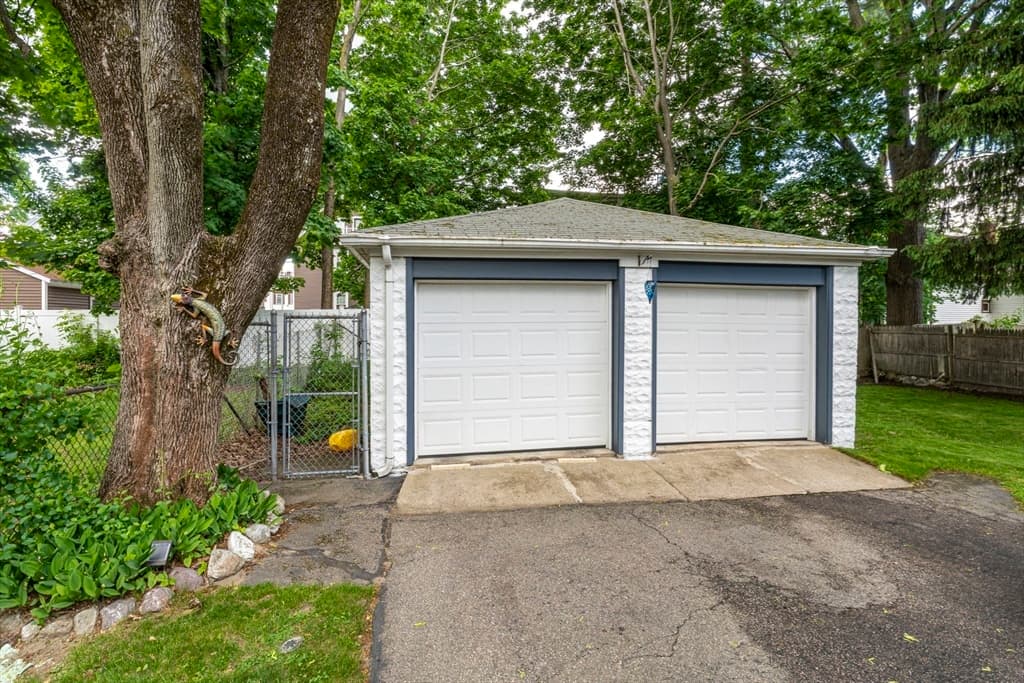 63 South Leyden Street, Brockton MA 02302 photo 34