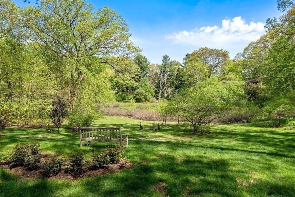 475 Glen Rd, Weston MA 02493 photo 8