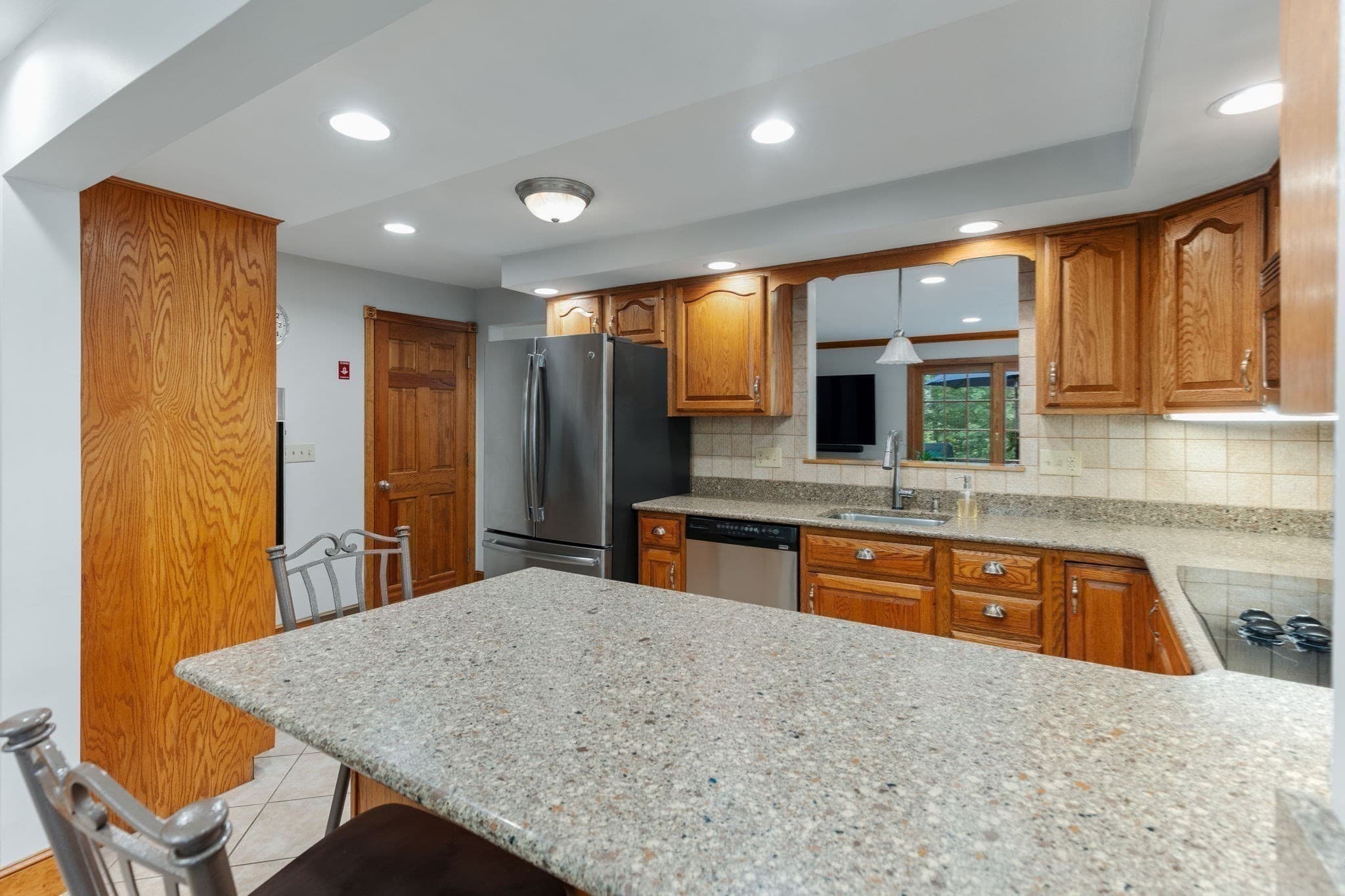 Single Family Residence at 50 Hope St, Mansfield MA 02048, Mansfield, photo 3 of 35