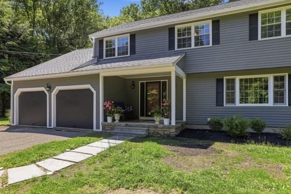 43 Lackey St, Westborough MA 01581 photo 2