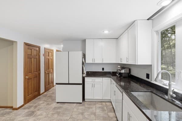 43 Lackey St, Westborough MA 01581 photo 3