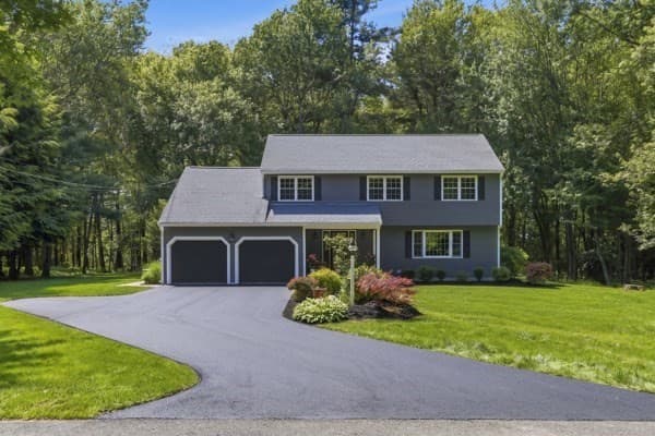43 Lackey St, Westborough MA 01581