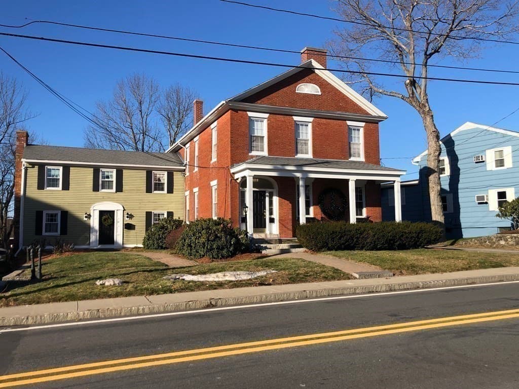 Commercial Sale at 8-10 Pleasant Street, Leicester MA 01524, photo 5 of 34