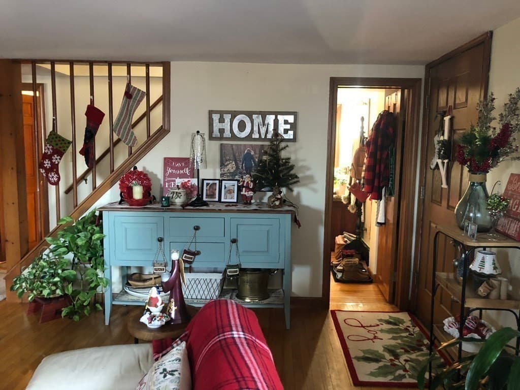 Commercial Sale at 8-10 Pleasant Street, Leicester MA 01524, photo 8 of 34