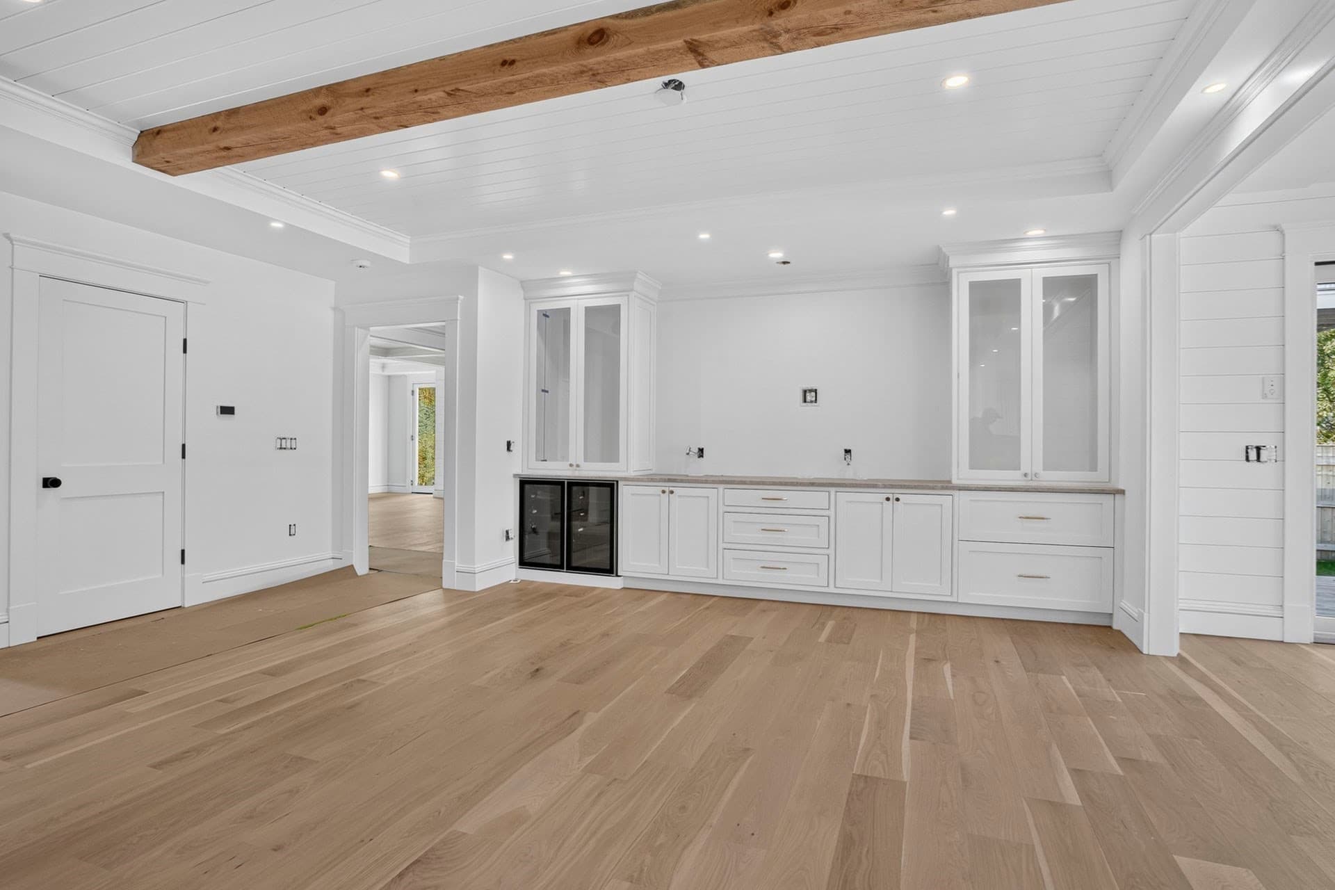 Multi Family at 9 Suttons Way, Edgartown MA 02539, photo 9 of 41