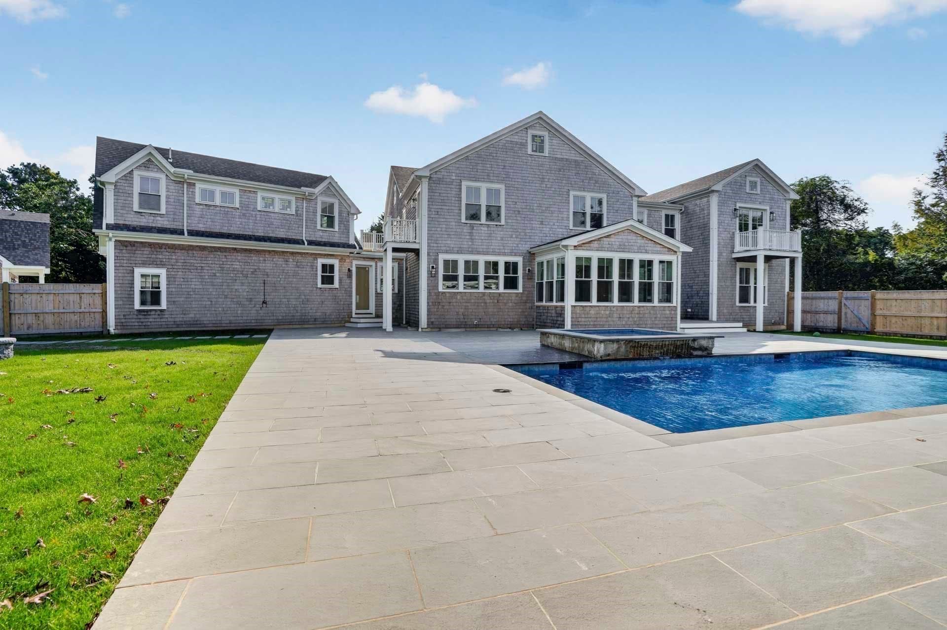 Multi Family at 9 Suttons Way, Edgartown MA 02539, photo 38 of 41