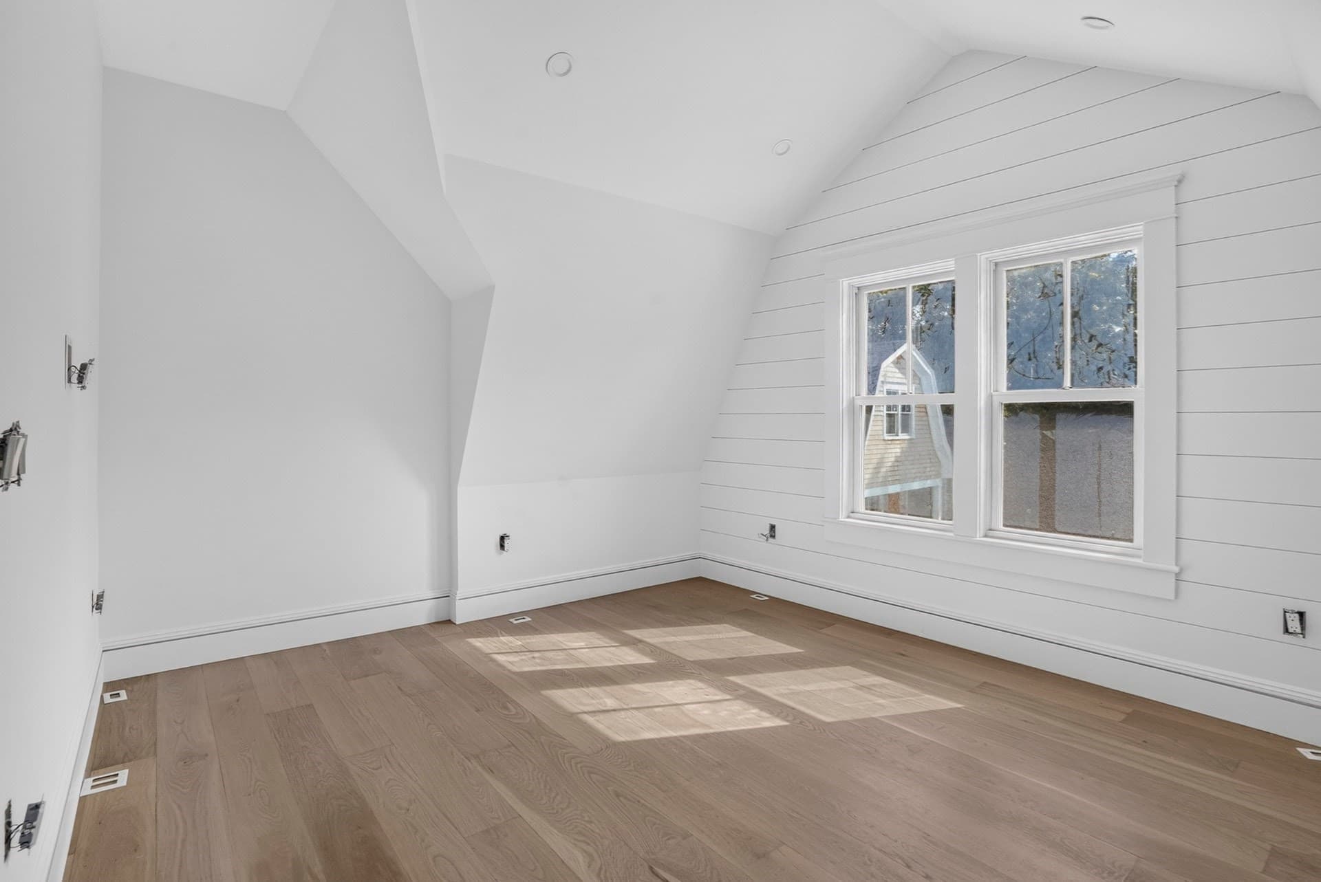 Multi Family at 9 Suttons Way, Edgartown MA 02539, photo 25 of 41