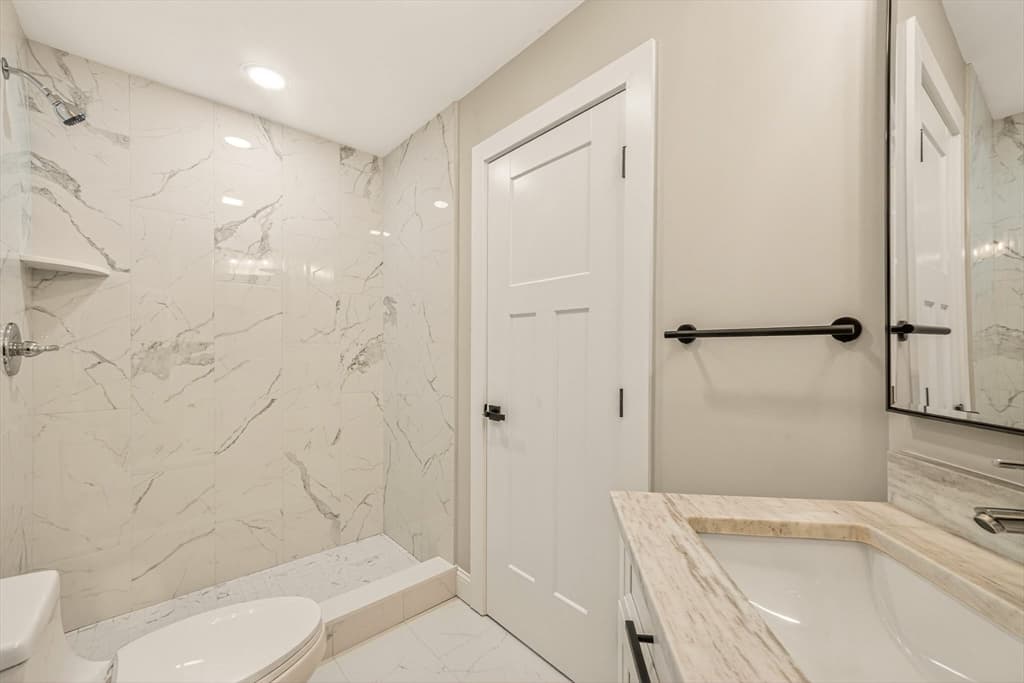 Single Family Residence at 10 Falcon Dr, Shrewsbury MA 01545, photo 29 of 39