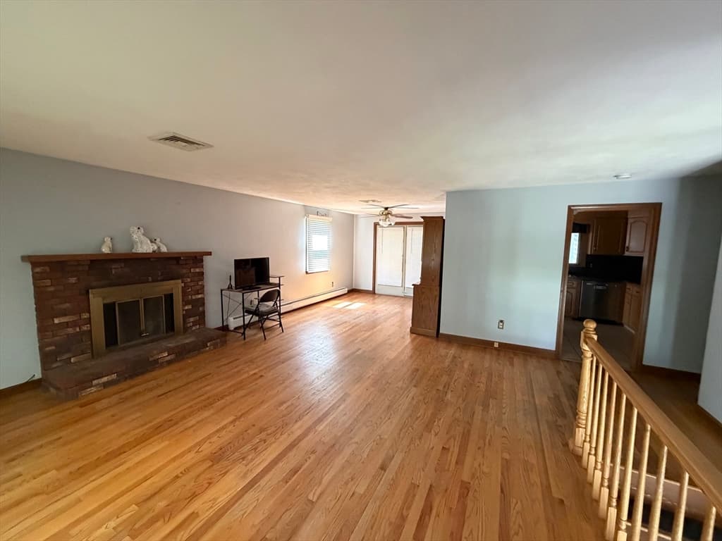 297 Elm St, Somerset MA 02726 photo 6