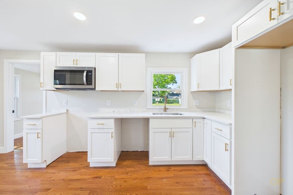 44 Wing Rd, Acushnet MA 02743 photo 10