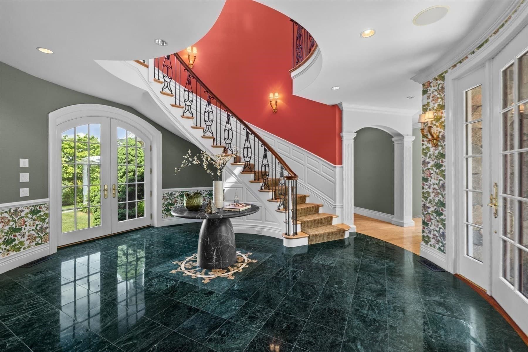Single Family Residence at 10 Andrea Dr, Hopkinton MA 01748, photo 13 of 42
