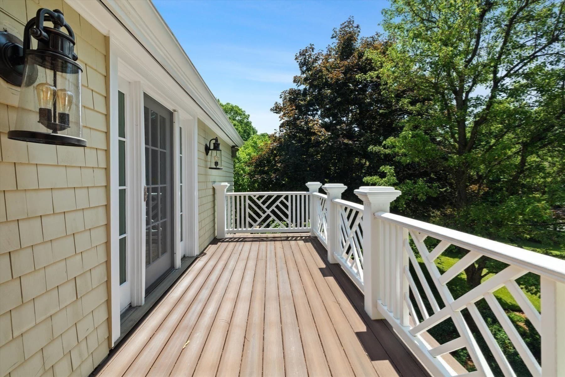 Single Family Residence at 10 Andrea Dr, Hopkinton MA 01748, photo 31 of 42