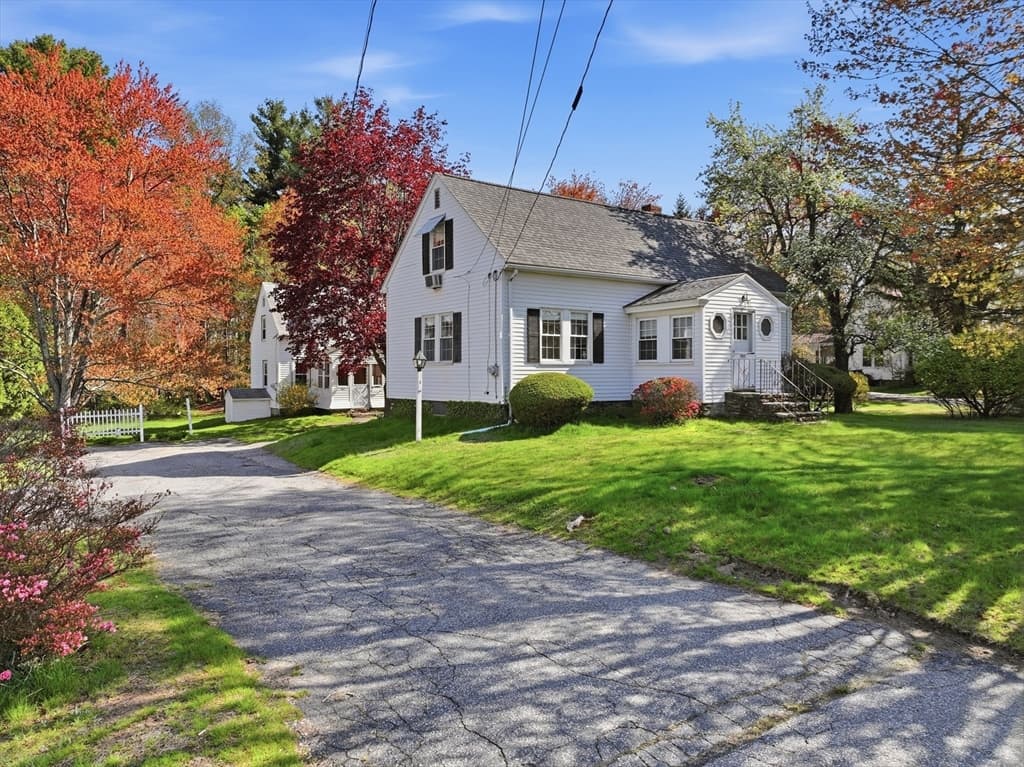 1503 Grafton Rd, Millbury MA 01527