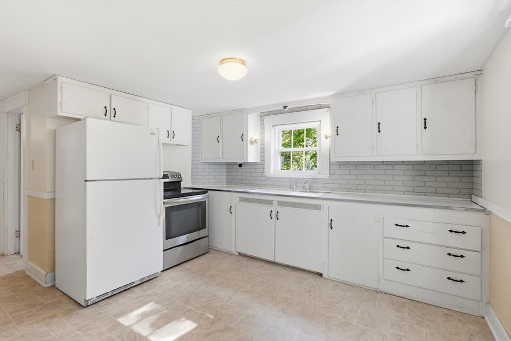 Single Family Residence at 1503-A Grafton Rd, Millbury MA 01527, Millbury, photo 7 of 20