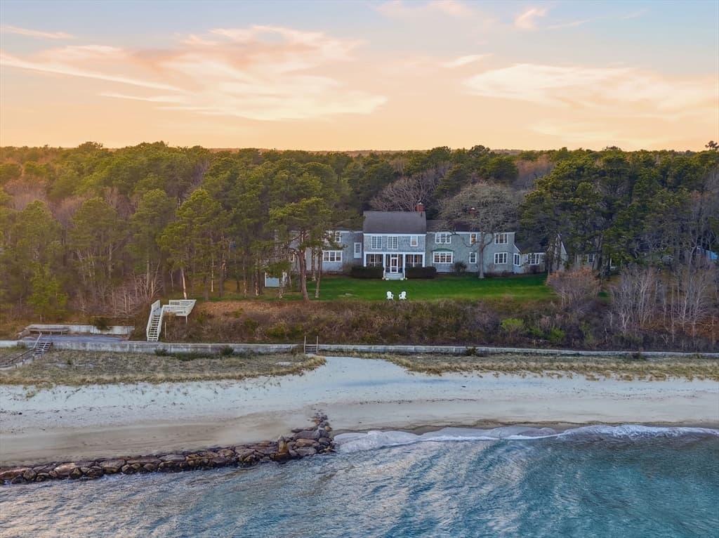 190 Vineyard Road, Barnstable MA 02635