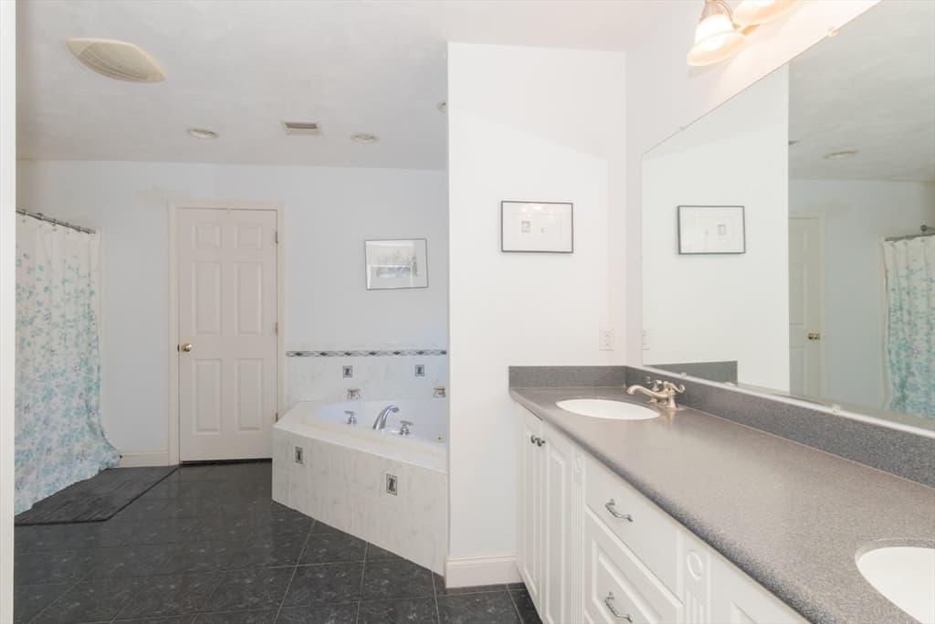 12 Kristen Circle, North Attleboro MA 02760 photo 27