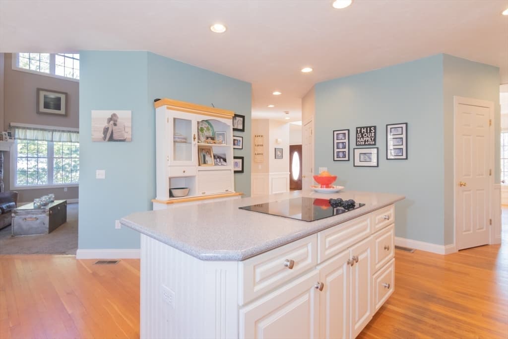 12 Kristen Circle, North Attleboro MA 02760 photo 12
