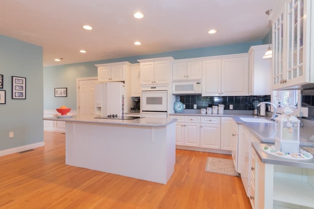 12 Kristen Circle, North Attleboro MA 02760 photo 10