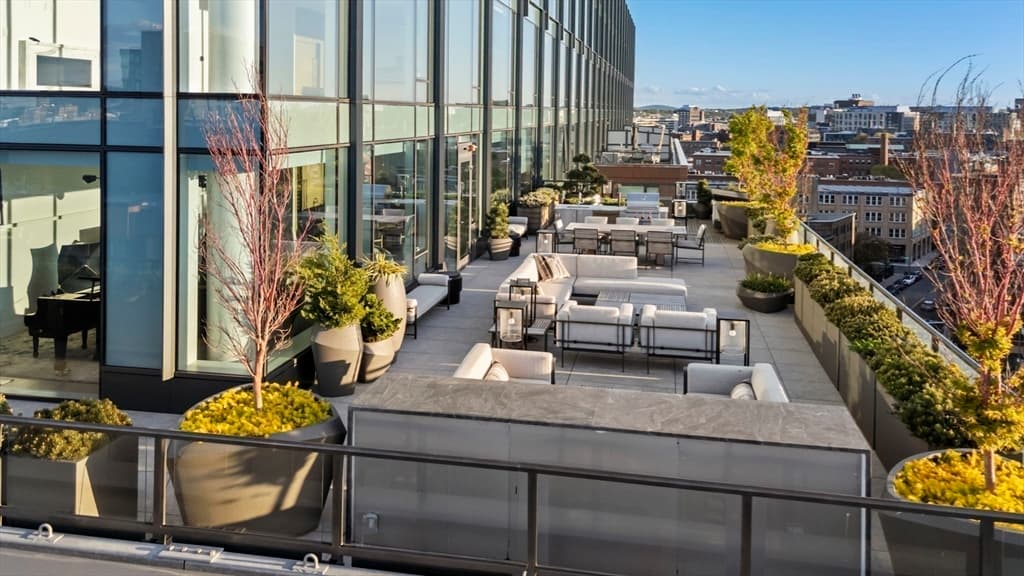 Condominium at 380 Harrison Ave # 12J, Boston MA 02118, photo 16 of 42