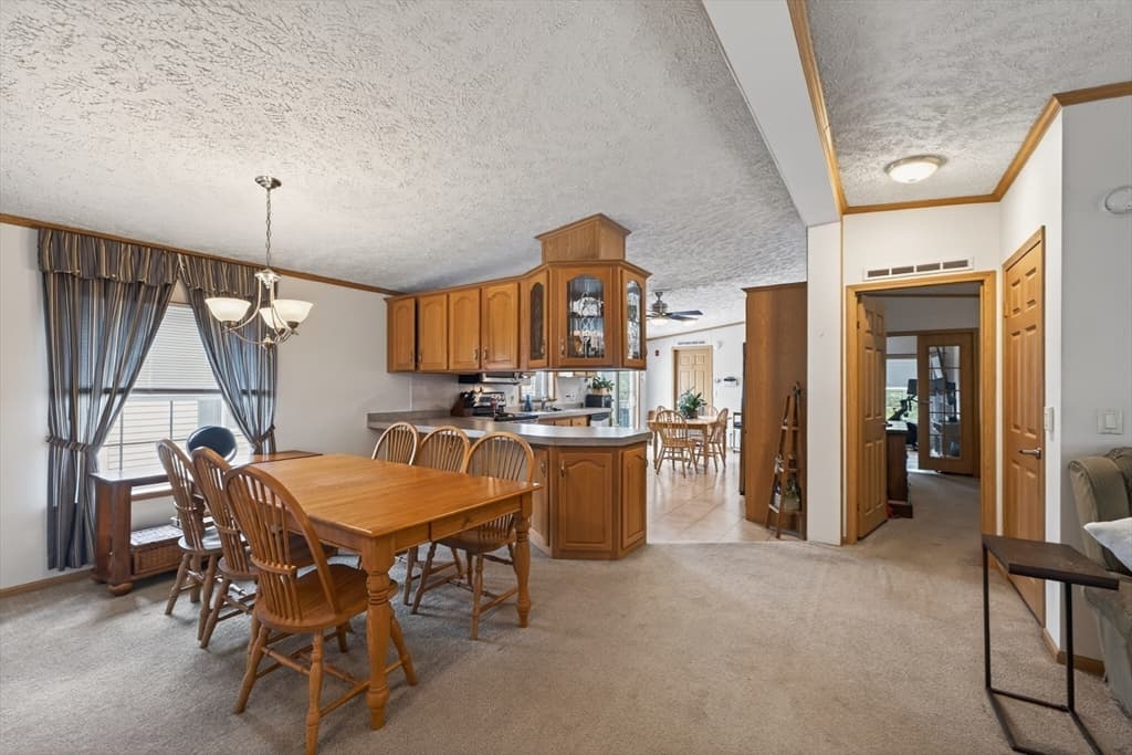 96 Songbird Ln, Tiverton RI 02878 photo 12