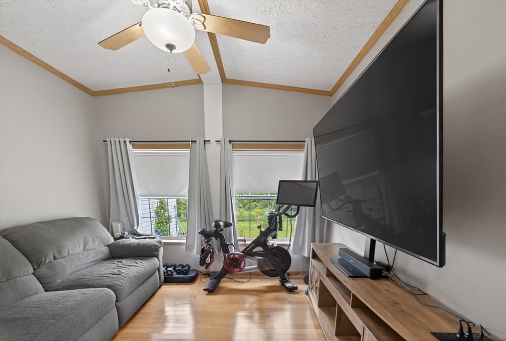 96 Songbird Ln, Tiverton RI 02878 photo 24