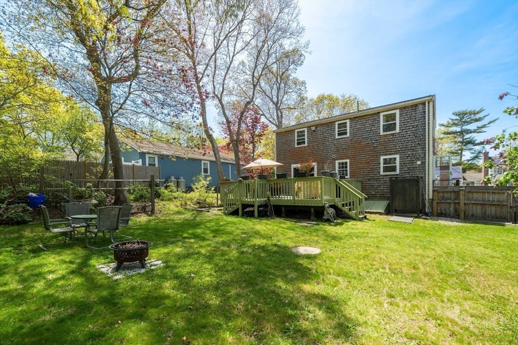 Single Family Residence at 64 Winthrop Rd, Plymouth MA 02360, Plymouth, photo 13 of 41