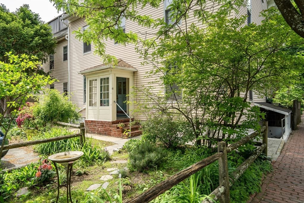 Condominium at 12 Shepard St # 0, Cambridge MA 02138, Cambridge, photo 15 of 20