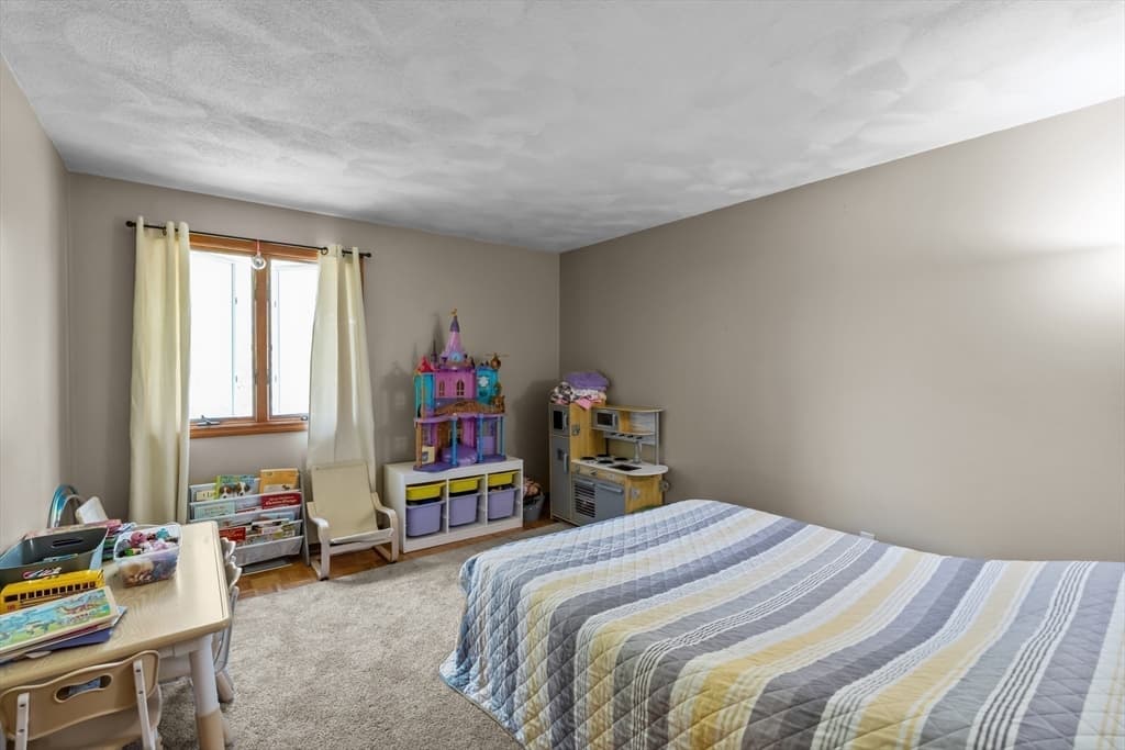 394 Lees River Ave, Somerset MA 02725 photo 27
