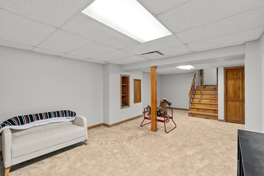 394 Lees River Ave, Somerset MA 02725 photo 33